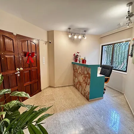 Modern Nr5 Private Kitchenette And Bathroom