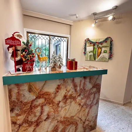 Modern Nr5 Private Kitchenette And Bathroom Apartament Limassol