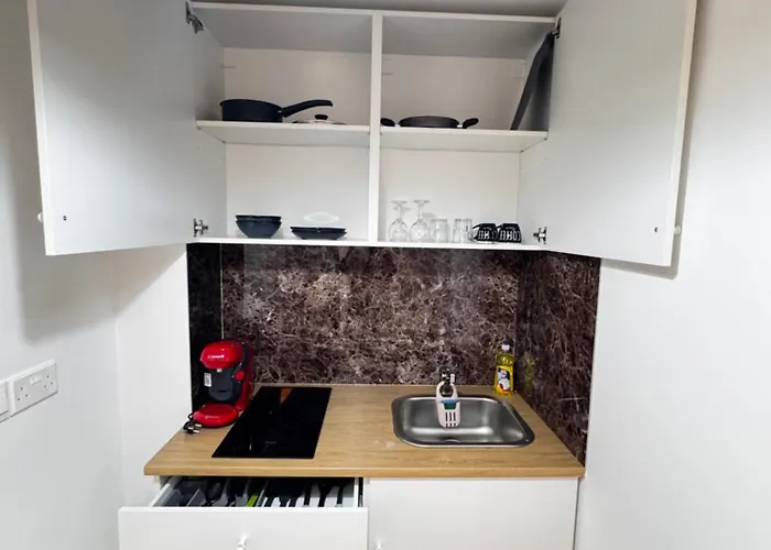 아파트 Modern Nr5 Private Kitchenette And Bathroom *